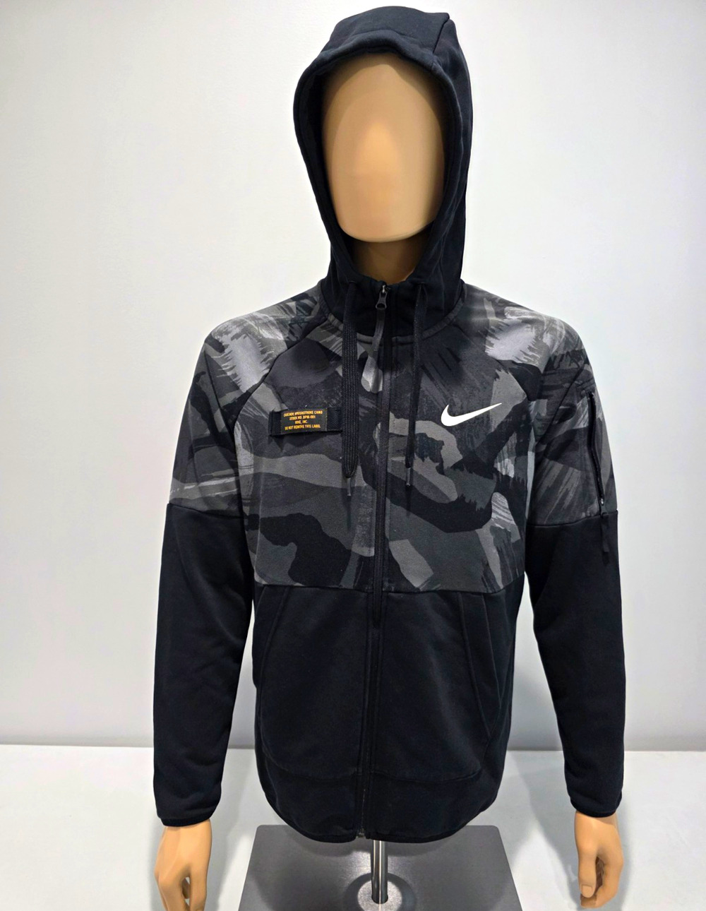 Nike Dri-FIT Hoodie Mens M Black Gray Cascade Brushstroke Camo Full Zip